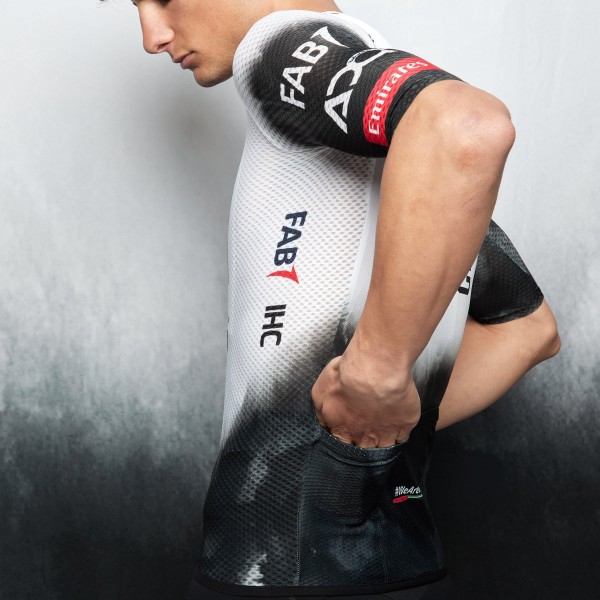 Herren UAE Team Emirates 2025 Magistrale Light Pissei trikot Herren UAE Team Emirates 2025 Magistrale Light Pissei trikot