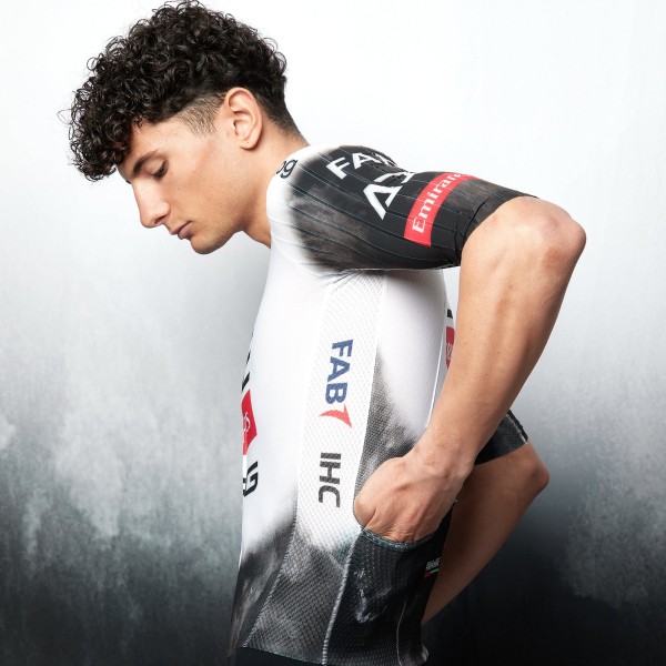 Herren UAE Team Emirates 2025 Hybrid Pissei body Herren UAE Team Emirates 2025 Hybrid Pissei body