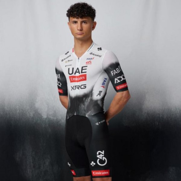 Herren Pissei UAE Team Emirates 2025 body Herren Pissei UAE Team Emirates 2025 body